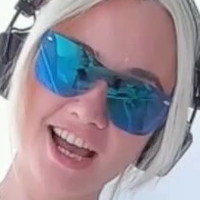 2b_ Naakt