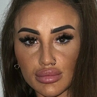 Abbie Turner Naakt