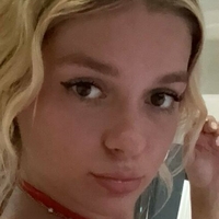 abigaillutz Naakt