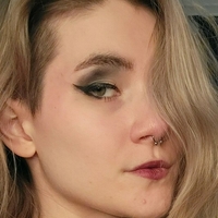 adalindgrayfree Naakt