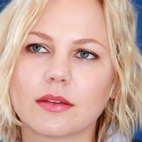 Adelaide Clemens Naakt