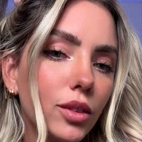 adriannaevess Naakt