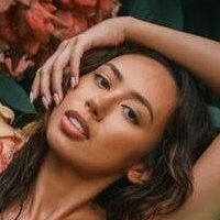 Adrienne Dri.Rose Naakt
