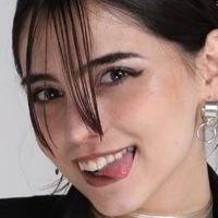 Agueda Naakt