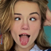Ahegao Naakt