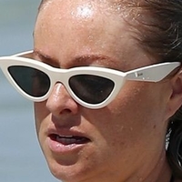 Airlie Walsh Naakt