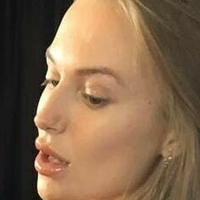 aislinxxxmodel Naakt