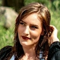 Alena Maier Naakt