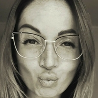 Alexandra Tokay Naakt
