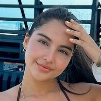 Alexandra Villanueva Naakt