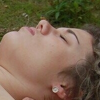 Alice Rose Barnard Naakt