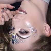 aliceebrookees Naakt