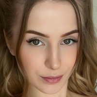 alicegreene Naakt