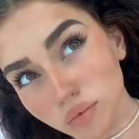 Alicetheroonie Naakt