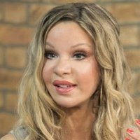 Alicia Douvall Naakt