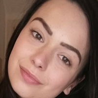 aliciak Naakt