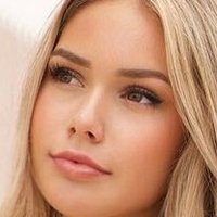 Alina (livewithaliina) Naakt