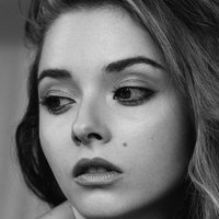Alina Phillips Naakt