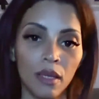 Aline Carvalho Naakt
