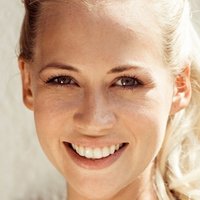 Aline Tausch Naakt