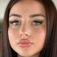 Alisa Allison Naakt