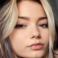 alisa_dragan Naakt