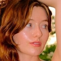 Alison Rouge Naakt