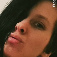 alittlebitpsycho98 Naakt