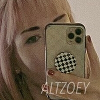 altzoey Naakt