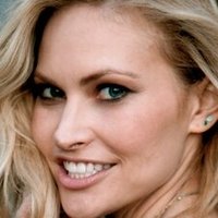 Amanda Loncar Naakt