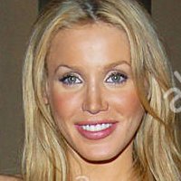 Amanda Swisten Naakt
