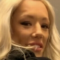 Amelia Elsa Robbins Naakt