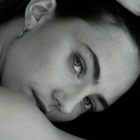 Amelia Zadro Naakt