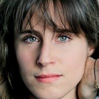 Amelie Kiefer Naakt
