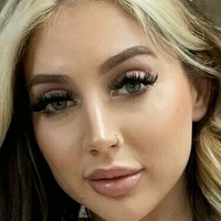 amiraxevans Naakt