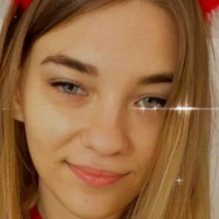 AmoreKiwik Naakt