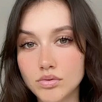 Amy Dangerfield Naakt