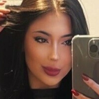 Ana Júlia Biehl Naakt