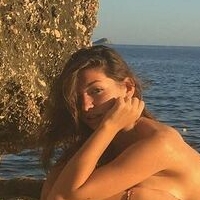 Ananaska Naakt