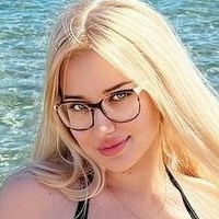 Anastasia Ticus Naakt