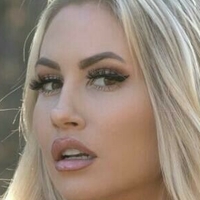 Andrea Ashe Naakt