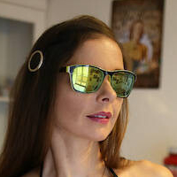Andrea Patonai Naakt