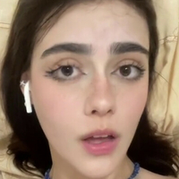 angelarrochista Naakt