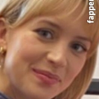 Angèle Van Laeken Naakt
