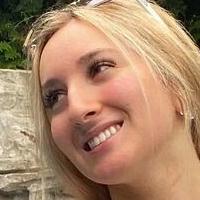 Angelina C Naakt
