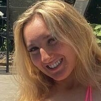 Angelina Cross Naakt