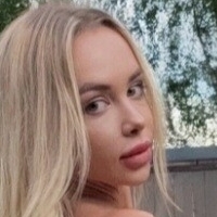 Angelina Engel Naakt