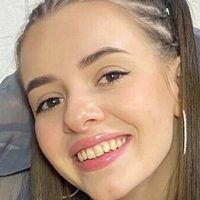 angelinalini Naakt