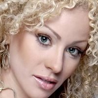 Angelique Burgos Naakt