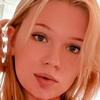 Anna Gomez Naakt